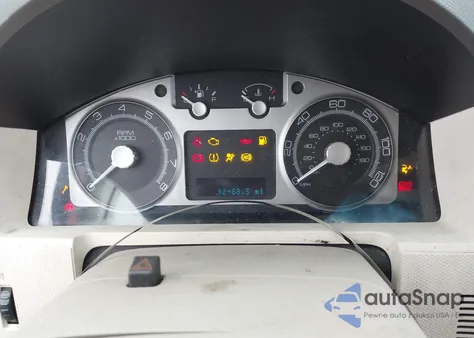 2008 Mercury Mariner V6 z USA, uszkodzony, nr VIN 4M2CU81198KJ10532